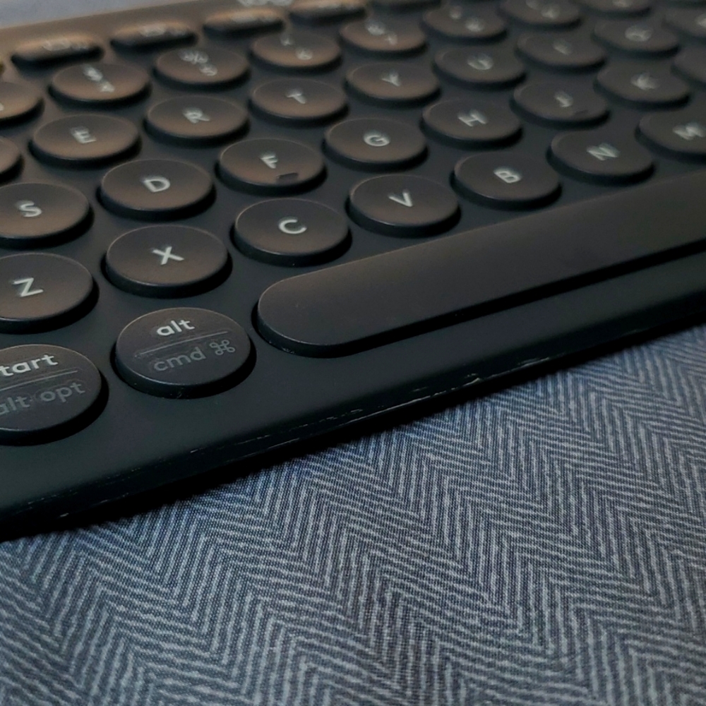 Logitech Keyboard (Dark gray) - Picture 3 of 4
